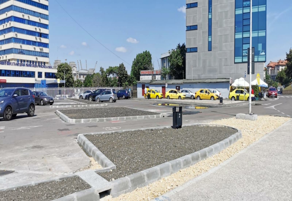 Accesul autovehiculelor, restricționat în două parcări din municipiul Constanța