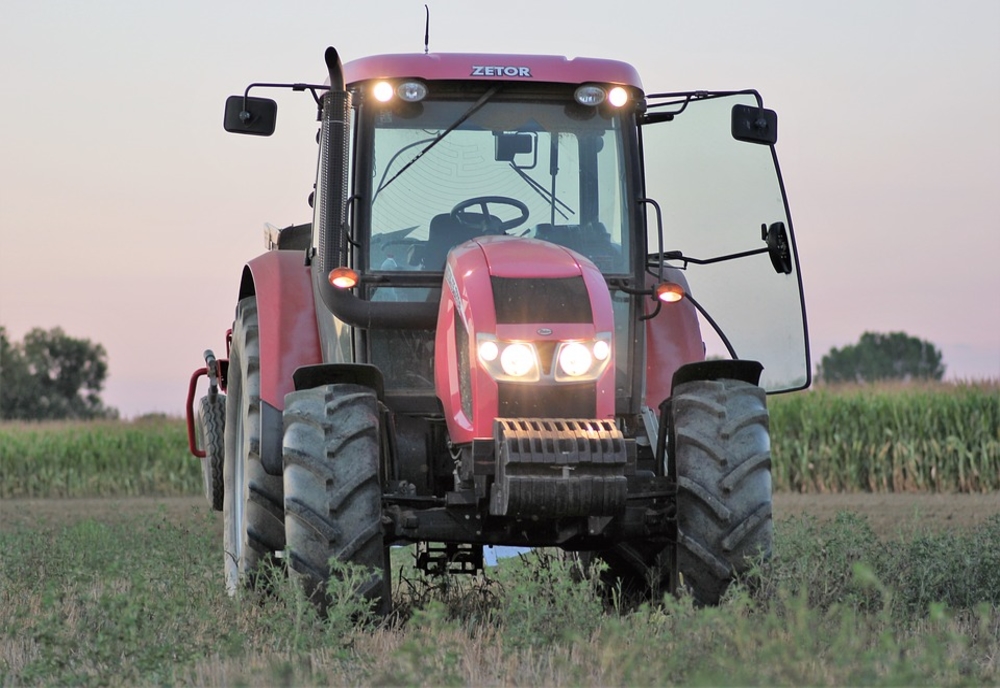 Ultimele oferte în agricultura din România vin de la fermieri: Tractoriștii pot câștiga cel puțin la fel ca în IT în 2021