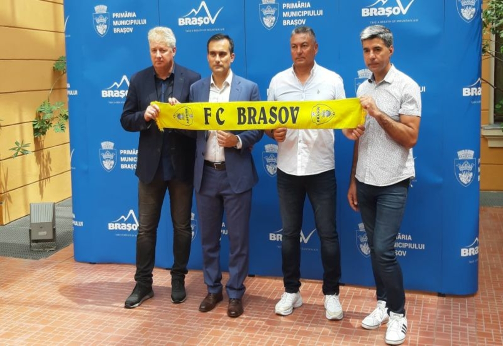 FC Brașov este, de astăzi, denumirea oficială a noii echipe de fotbal a orașului, din Liga 2
