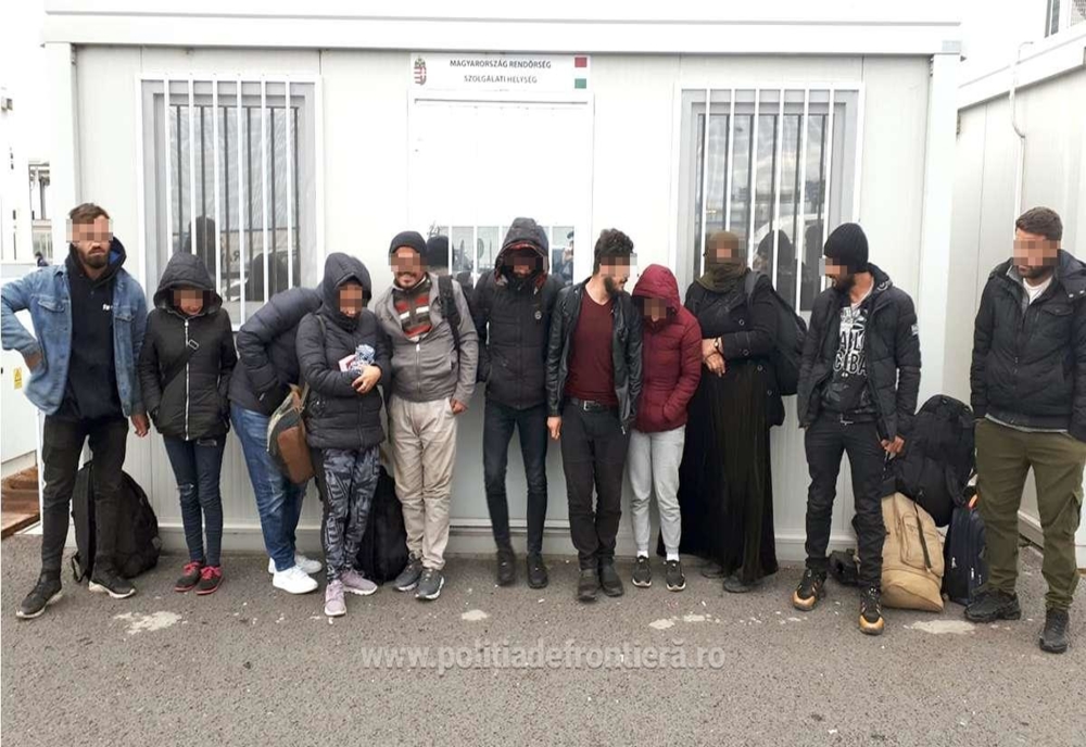 PTF Arad: Zece migranți prinși în timp ce încercau să treacă ilegal graniţa