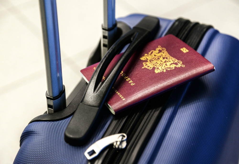 MAI: Programarea pentru pașaport se face doar on-line