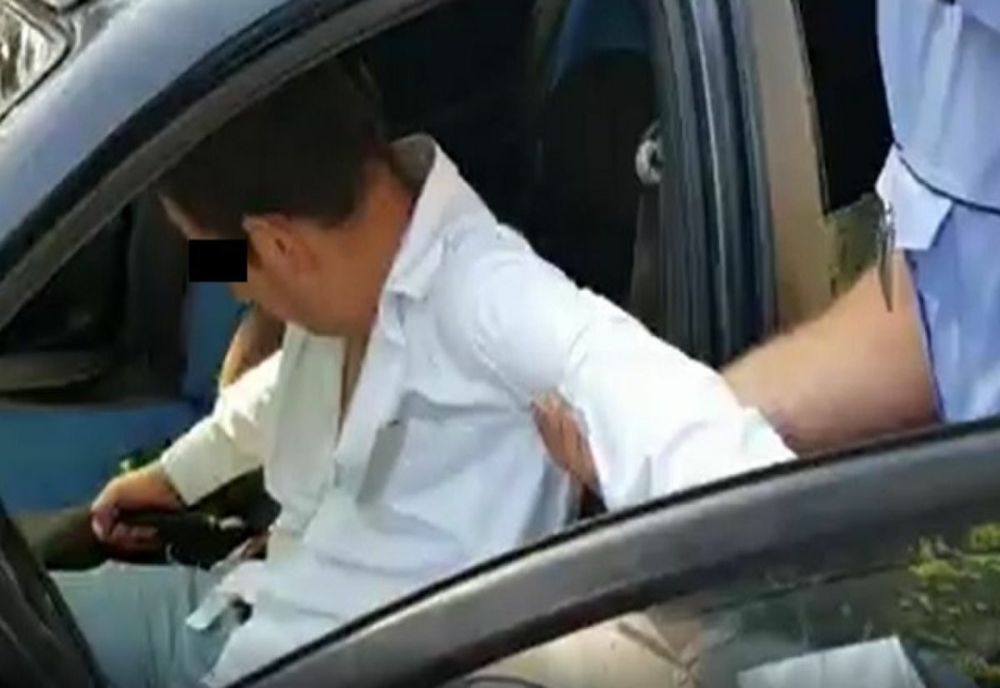Un septuagenar din Franța s-a urcat la volan după ce a băut. Ce a pățit șoferul