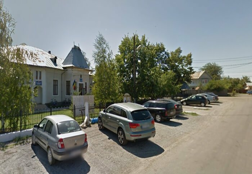 Restricții de deplasare și de weekend, într-o comună din Dâmbovița unde incidența este de aproape 5 la mie