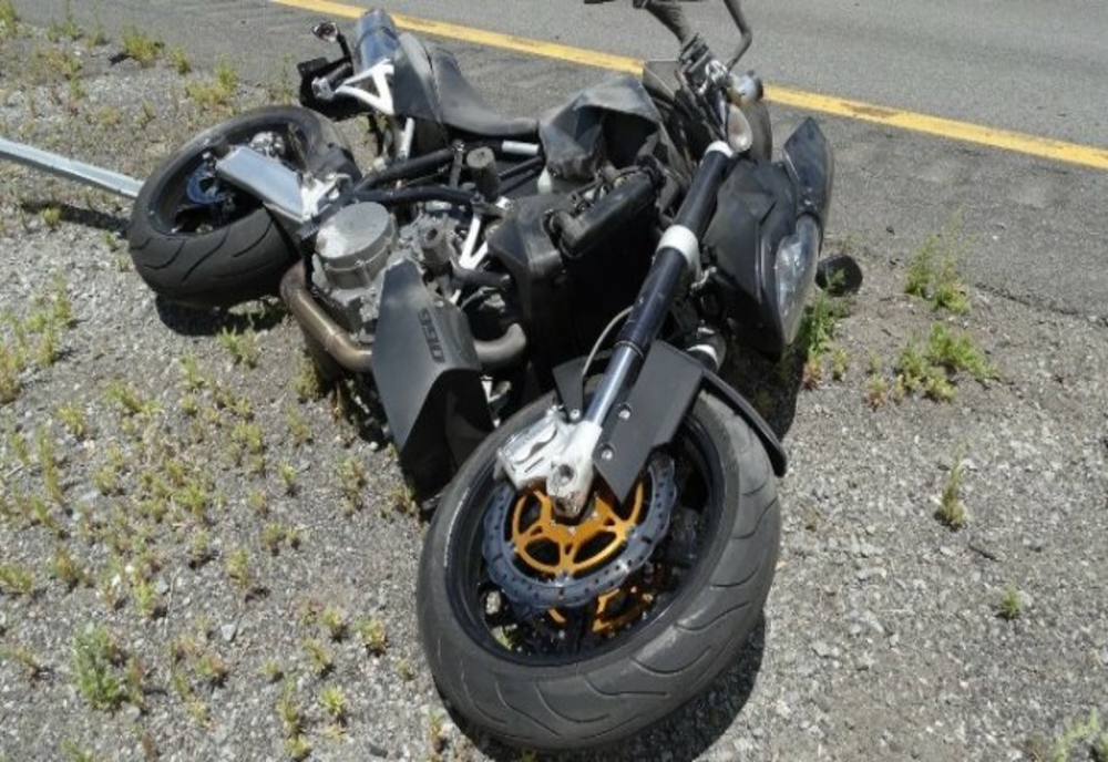 Un motociclist, declarat decedat în urma unui accident
