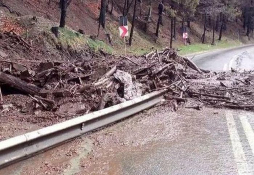 DN 1A Ploiești – Brașov, blocat din cauza aluviunilor