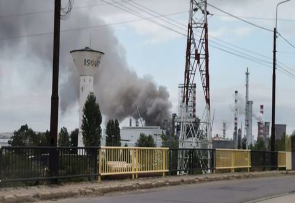 Incendiu la instalația de cocsare de la Petrotel-Lukoil!