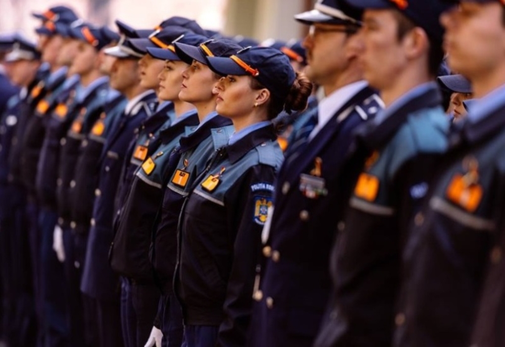 10.000 de candidați s-au inscris la examenul pentru cele 1.500 de locuri de la școlile de agenți de poliție