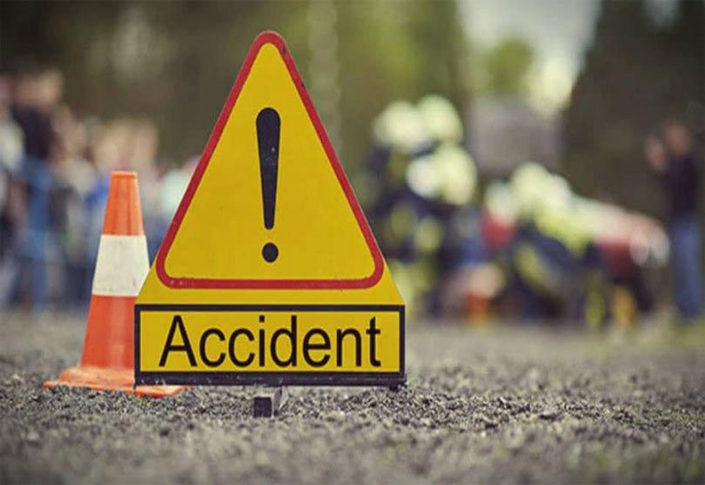 Autobuz răsturnat pe un drum din județul Bihor: 23 de victime