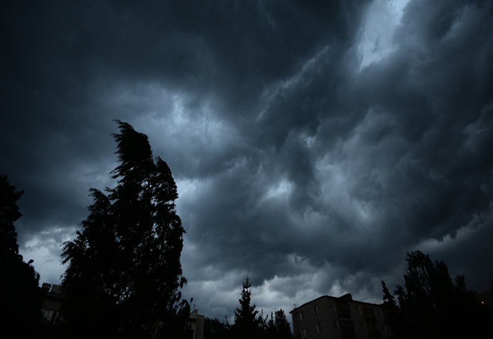 Avertizare meteo – Ploi, furtuni și vânt puternic în aproape toată țara