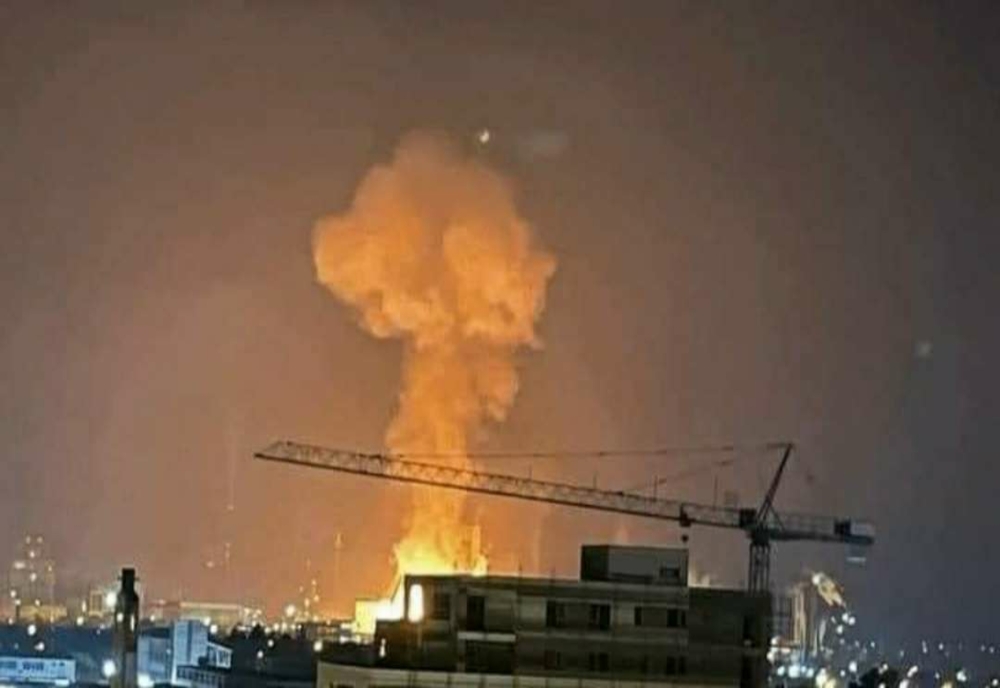 Explozie puternică într-un bloc: 25 de oameni au ajuns la spital