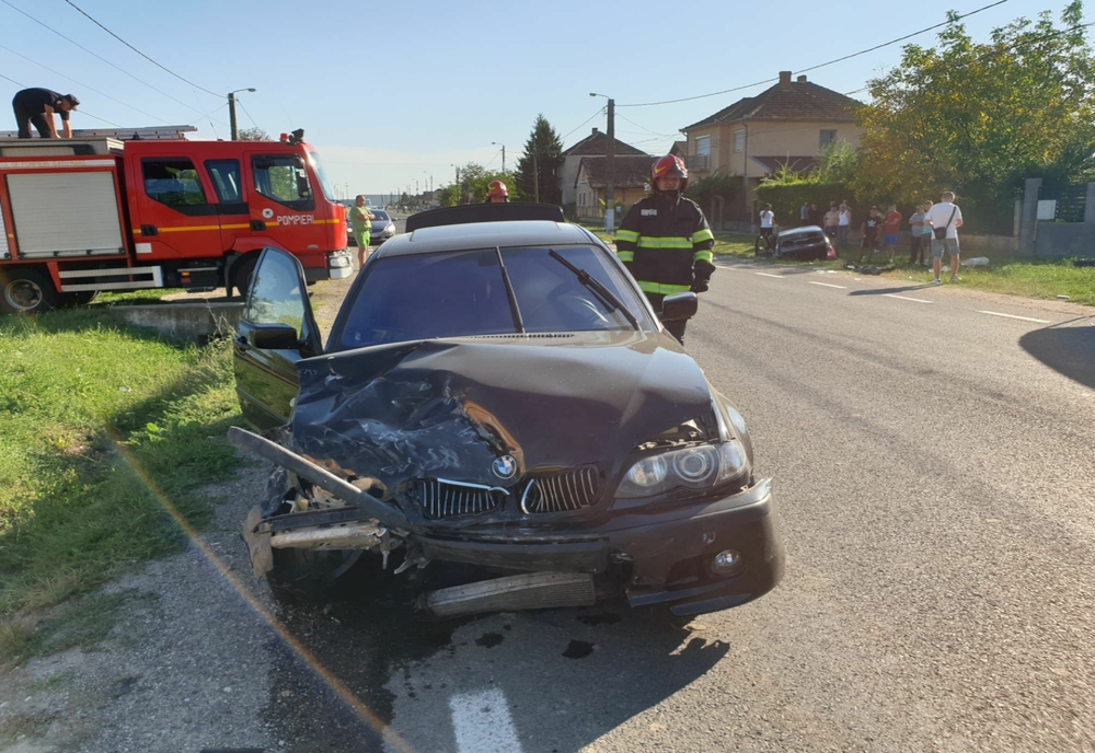 FOTO: Accident rutier în Mădăraș! O persoană a ajuns la spital