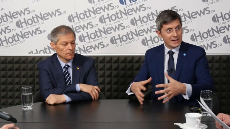 Cursa dintre Dan Barna și Dacian Cioloș în USR-PLUS este foarte strânsă