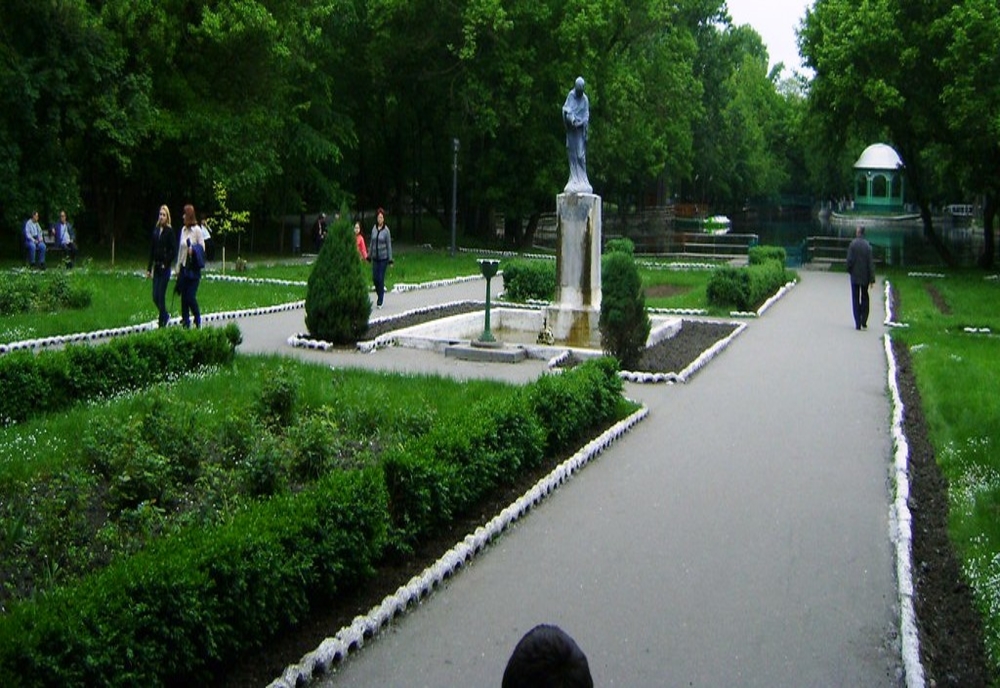 Parcul „Poroineanu” din Caracal, transformat cu fonduri europene. Detalii despre proiect