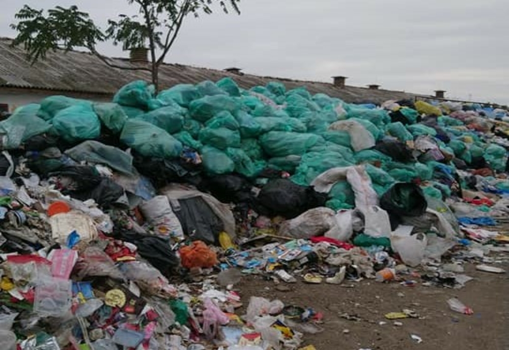 Deşeuri depozitate necorespunzător, în Gorj. Garda de mediu a aplicat amenzi