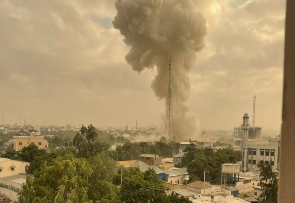 5 morți și 23 de răniți în urma unei explozii puternice care a avut loc în capitala Somaliei