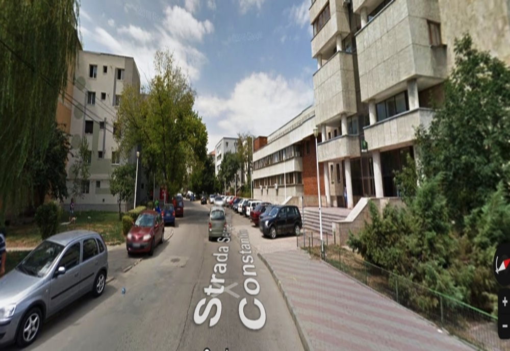 Slatina: Trafic îngreunat pe o stradă din cauza unor lucrări de canalizare