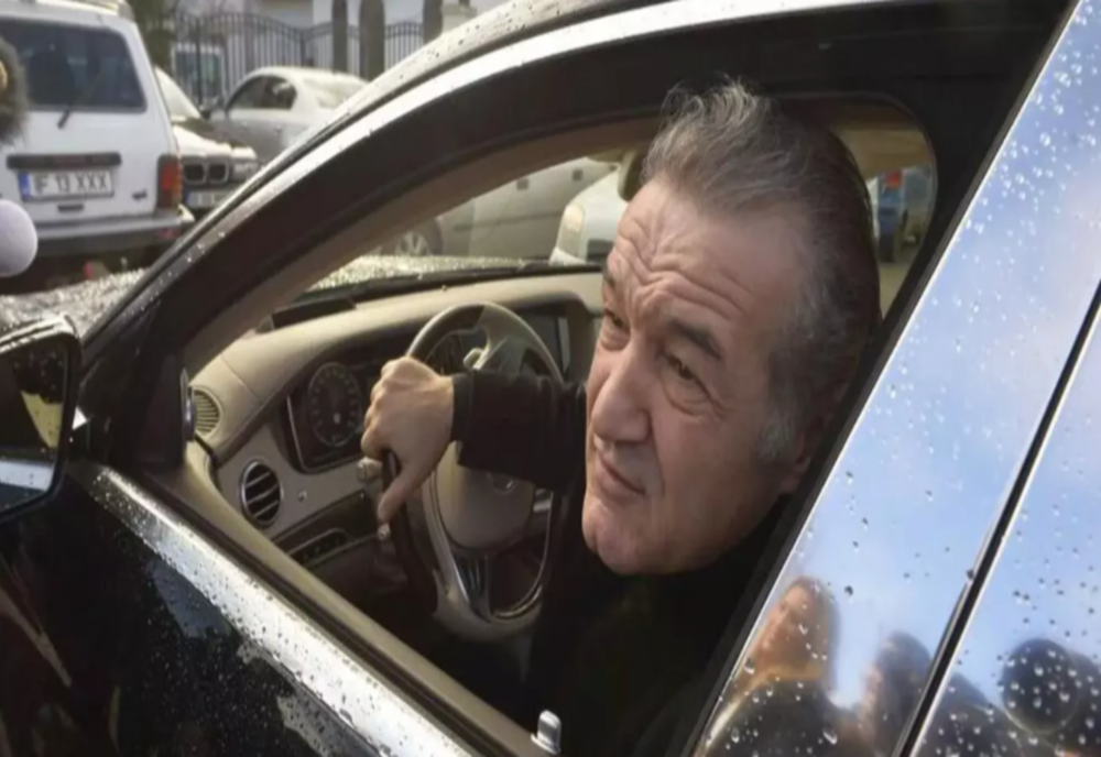 George Becali, implicat într-un accident rutier în București