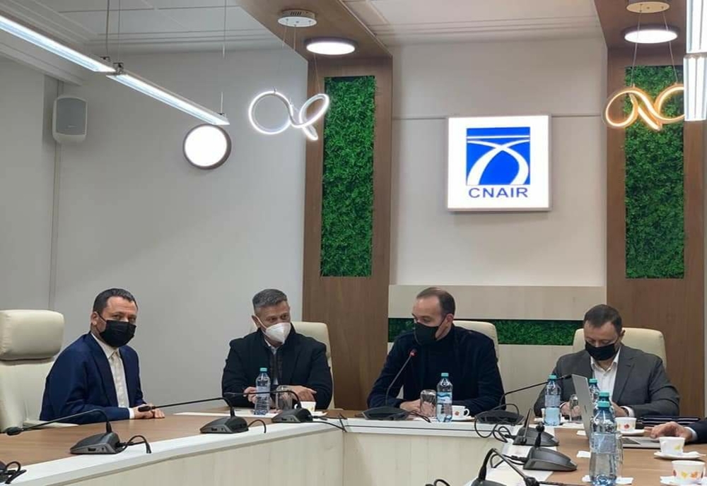 Contractul pentru execuţia secțiunii Tigveni- Curtea de Argeş a autostrăzii Sibiu-Piteşti, semnat