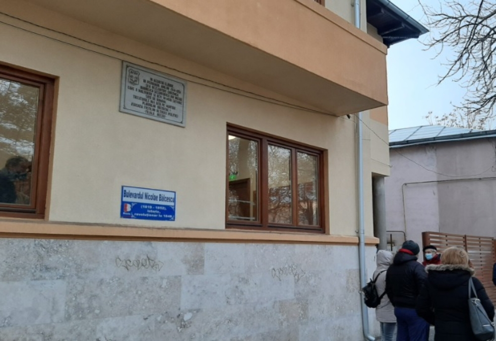 Starea civilă se mută de la anul în locația în care se află centru de vaccinare de pe bulevardul Nicolae Bălcescu