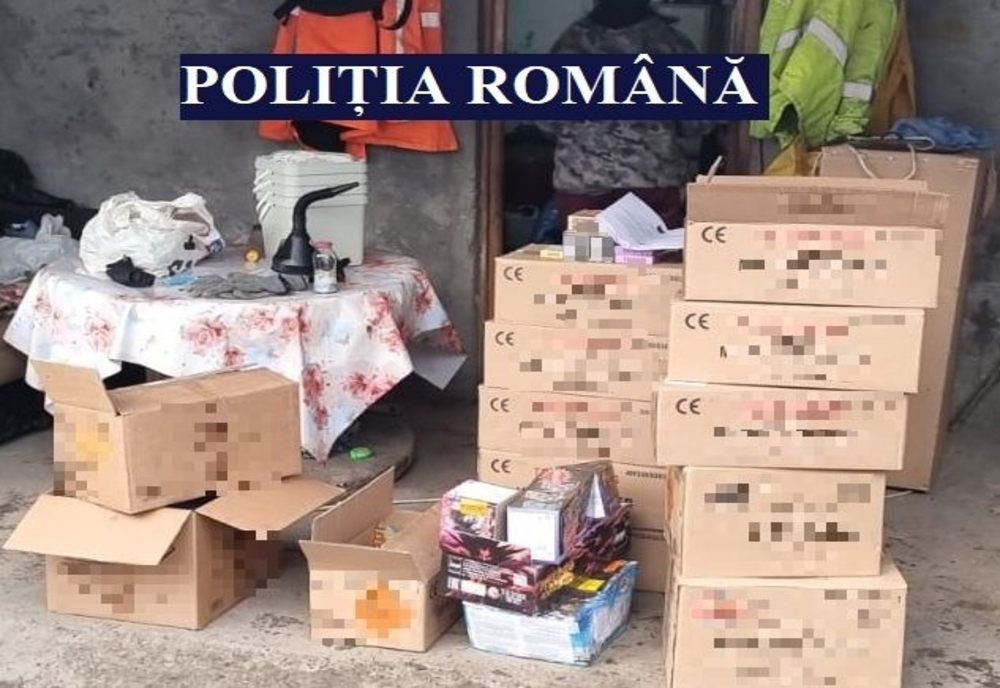 VIDEO FOTO Tone de articole pirotehnice confiscate de politiști 