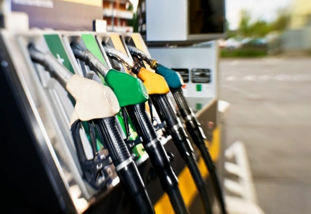 Prețul carburanților crește de la 1 ianuarie 2022