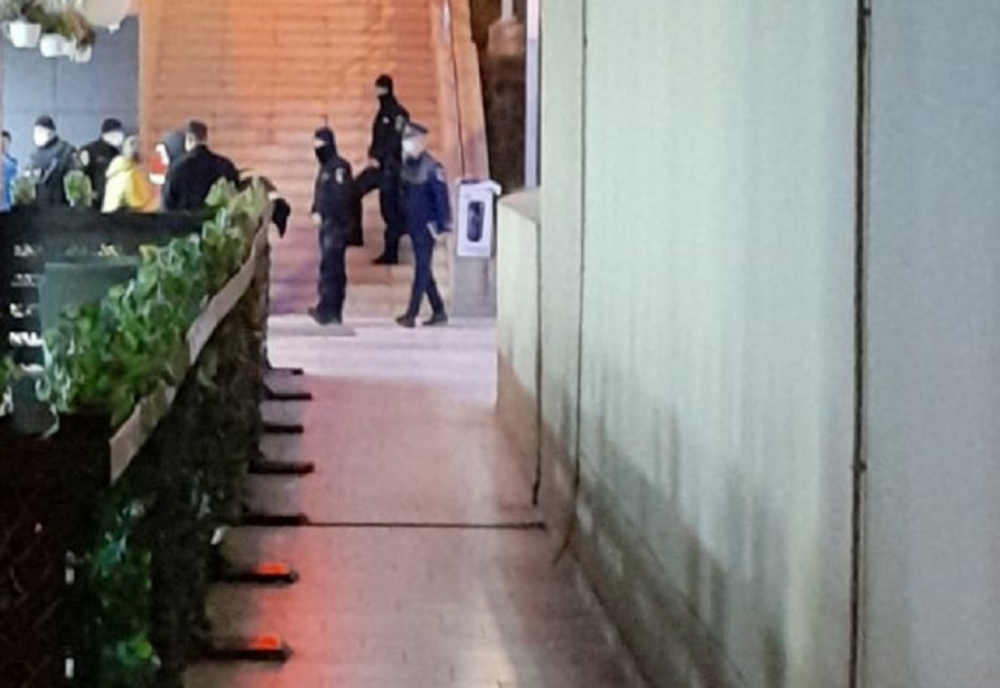 Au fost identificați tinerii implicați în scandalul din centrul Ploieștiului