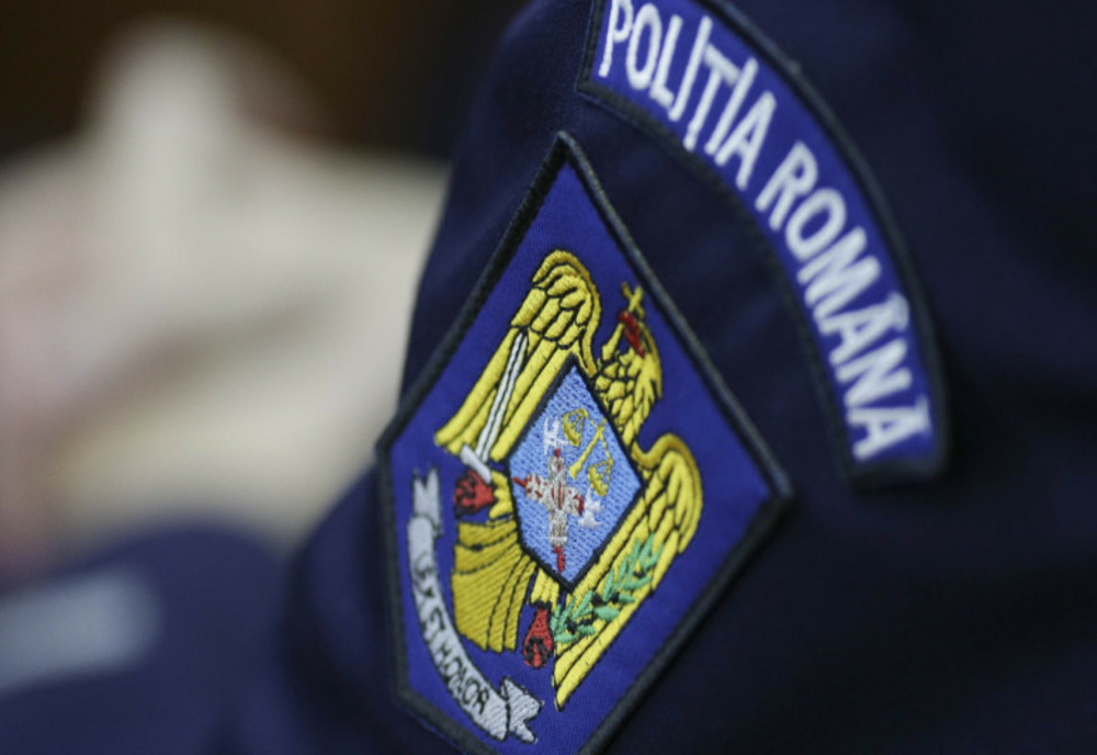 Un poliţist din Buzău a mers în uniformă la o prostituată