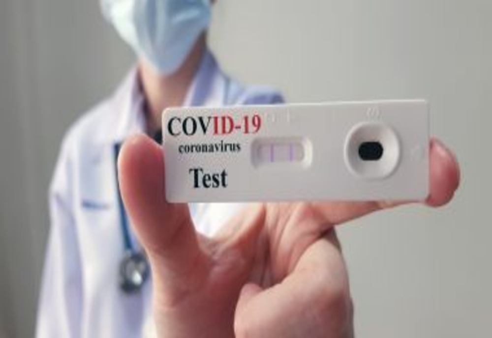 Mii de medici familie au încheiat contracte pentru testarea în cabinete pentru depistarea COVID-19