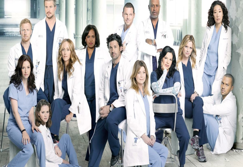 „Anatomia lui Grey”, cel mai longeviv serial medical difuzat în primetime, va avea un al 19-lea sezon