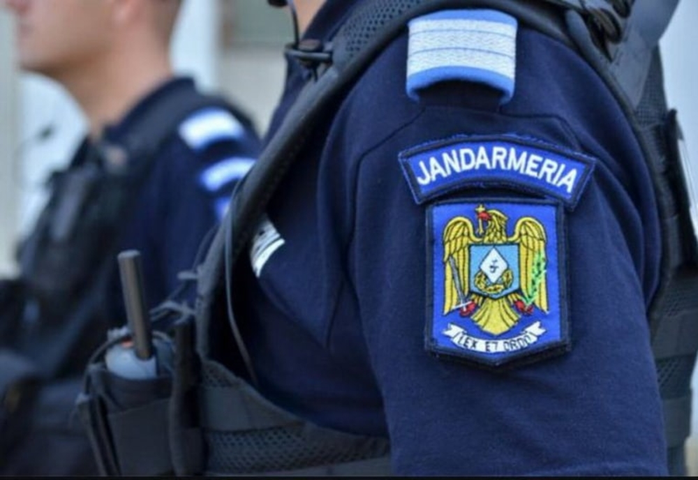 Dâmbovița: Jandarmii vor asigura ordinea publică la lăcașele de cult din județ