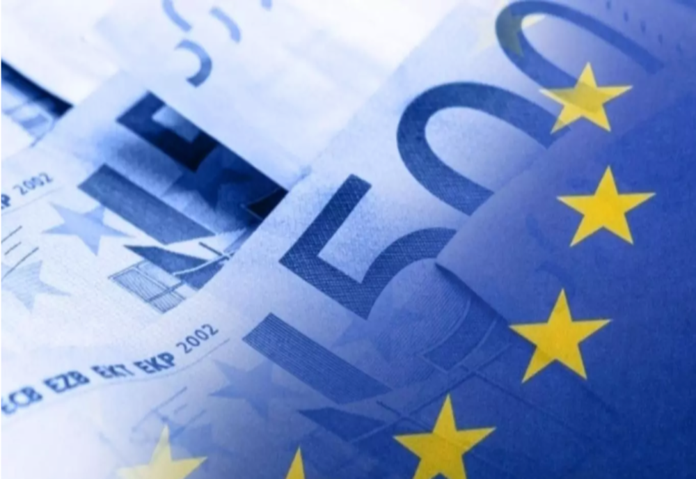 PMP: ”Uniunea Europeană ne-a dat deja banii în conturi şi Executivul nu ştie nici cum să-i cheltuie, nici pe ce să-i cheltuie”