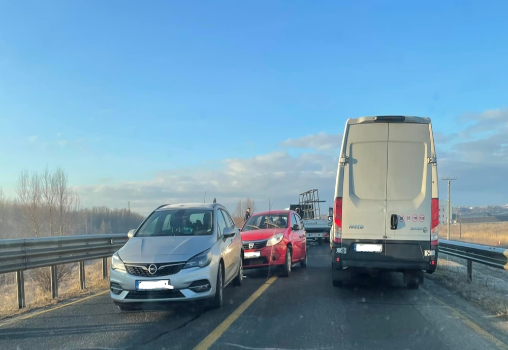 Accident pe DN 22B, în zona Podului suspendat peste Dunăre