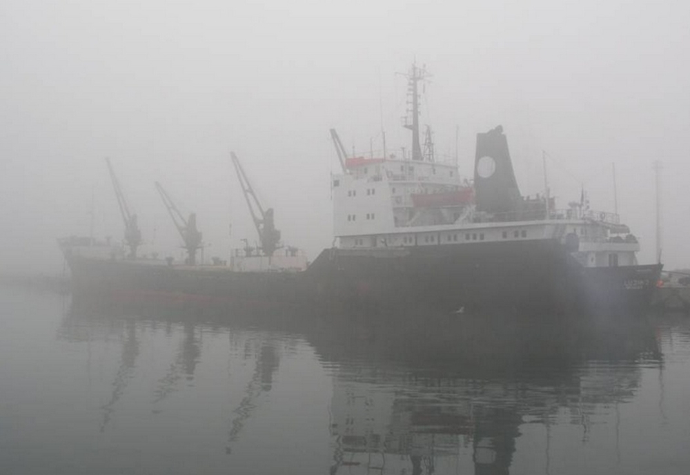Ceața închide Portul Midia