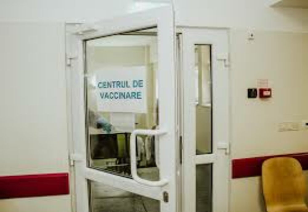 Trei centre de vaccinare din judeţul Giurgiu se închid din cauza numărului redus de solicitanţi
