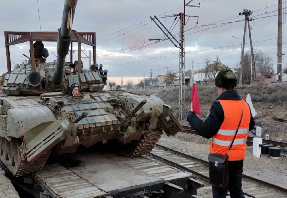 Putin a ORDONAT trupelor ruse să intre în provinciile separatiste din estul Ucrainei