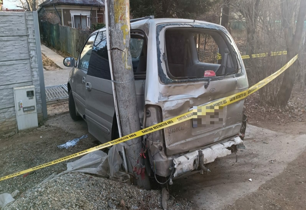 Accident violent în Dâmboviţa. Una dintre victime a rămas încarcerată