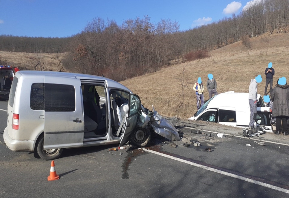 Accident pe DN 1F, între Ciumărna și Românași! Doi bărbați din Zalău, la spital