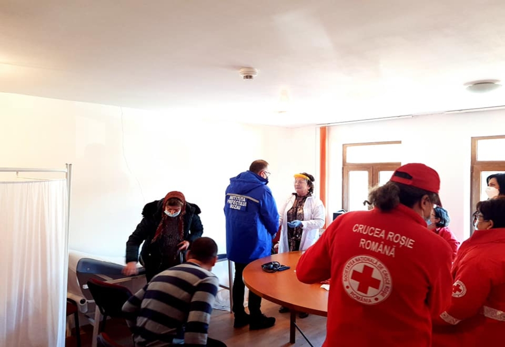 Consultații medicale pentru persoane dintr-o zonă a Buzăului care nu mai are medic de familie de 6 luni