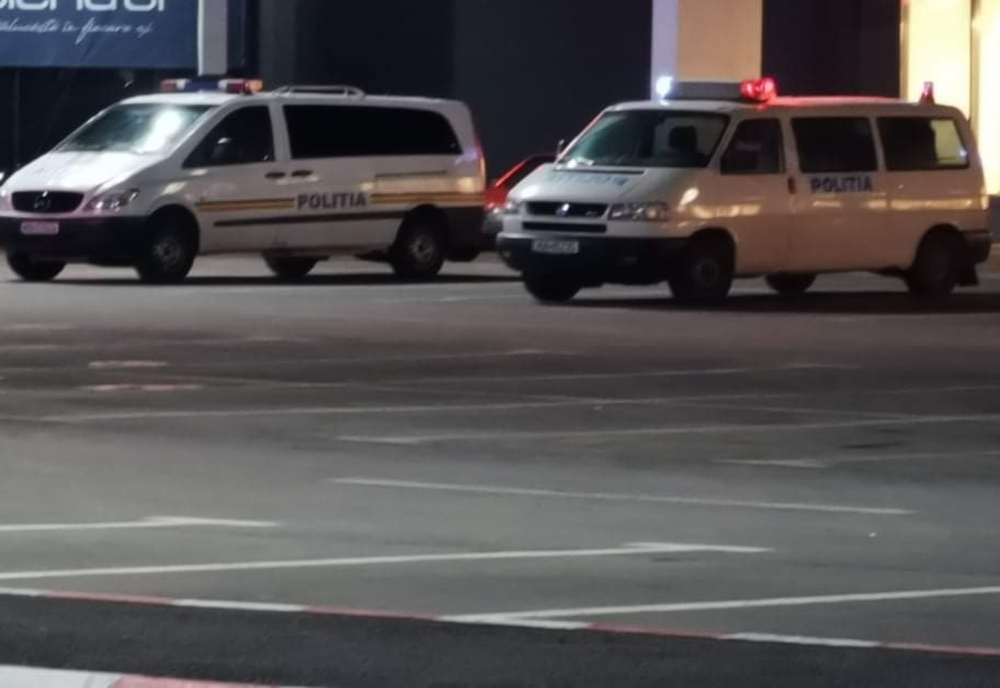 Un brăilean de 40 de ani a fost cel care a anunțat prezența unei bombe la Mall-ul din Brăila
