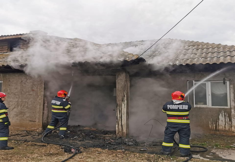 Incendiu violent în cartierul Mircea Vodă