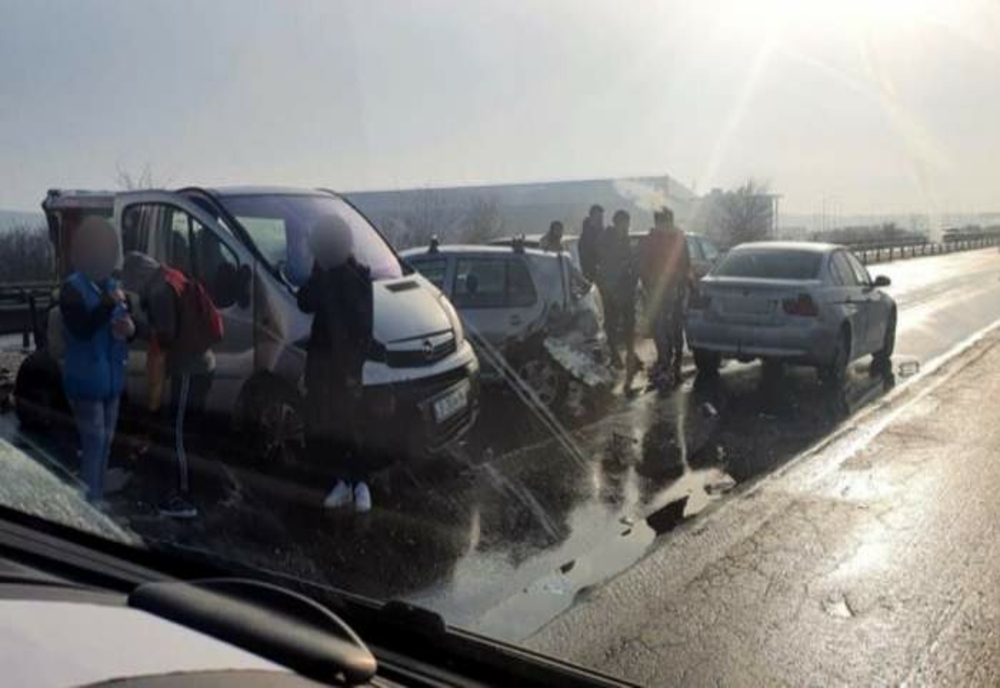 Ilfov. Şapte persoane rănite în urma accidentului rutier produs pe Autostrada A1