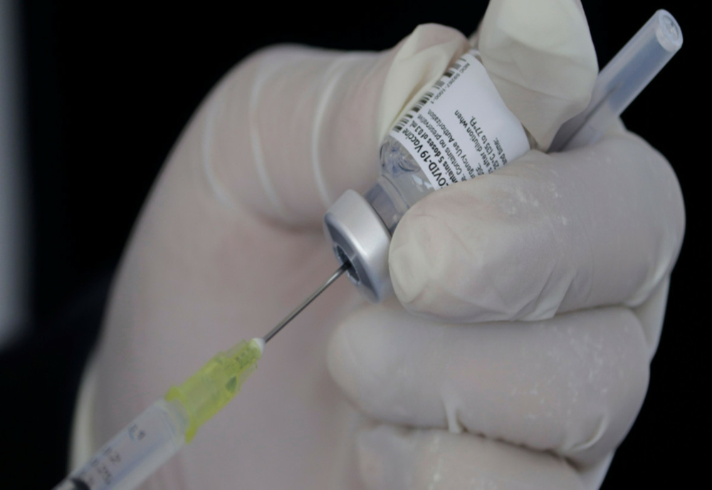 CNCAV: În ultimele 24 de ore au fost vaccinate peste 2.000 de persoane, din care 250 cu prima doză