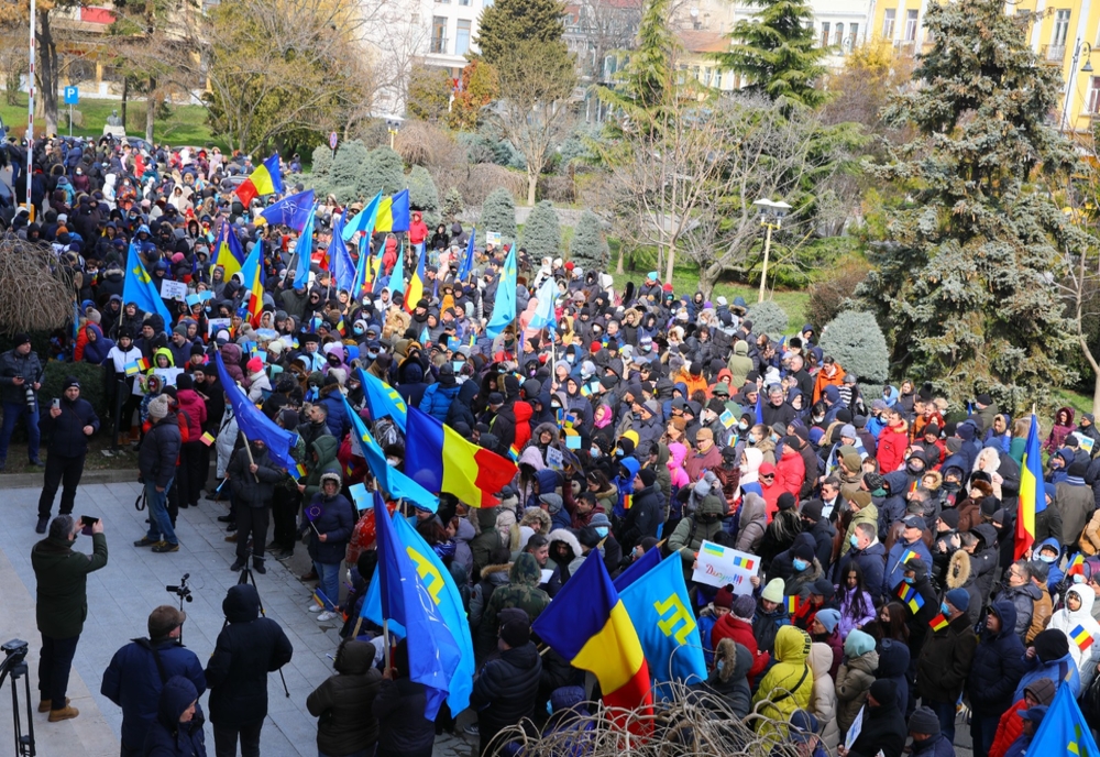 FOTO Peste 700 de tătari au participat la Constanța la acțiunea de solidaritate cu Ucraina