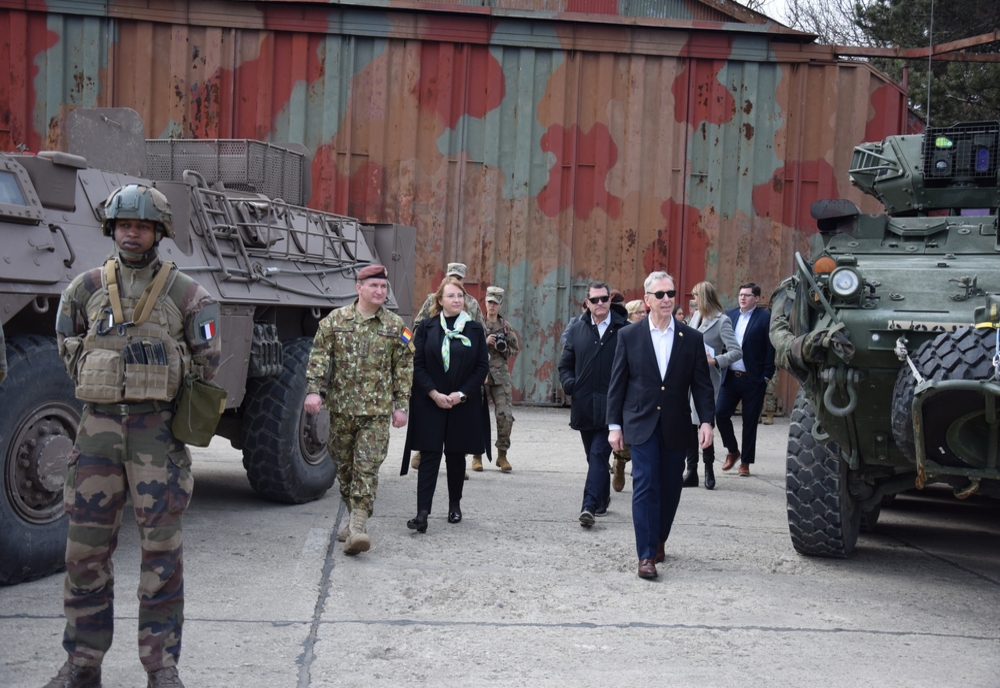 Congresmani americani în vizită la Baza 57 Aeriană „Mihail Kogălniceanu”