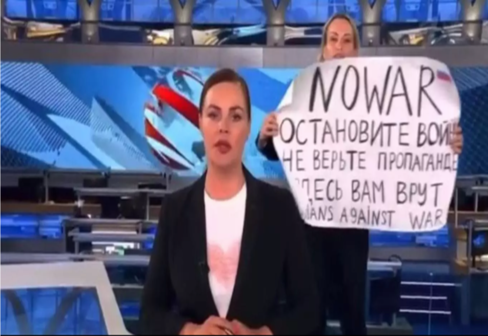 VIDEO Mesaj anti-Putin la principala televiziune de știri a Kremlinului