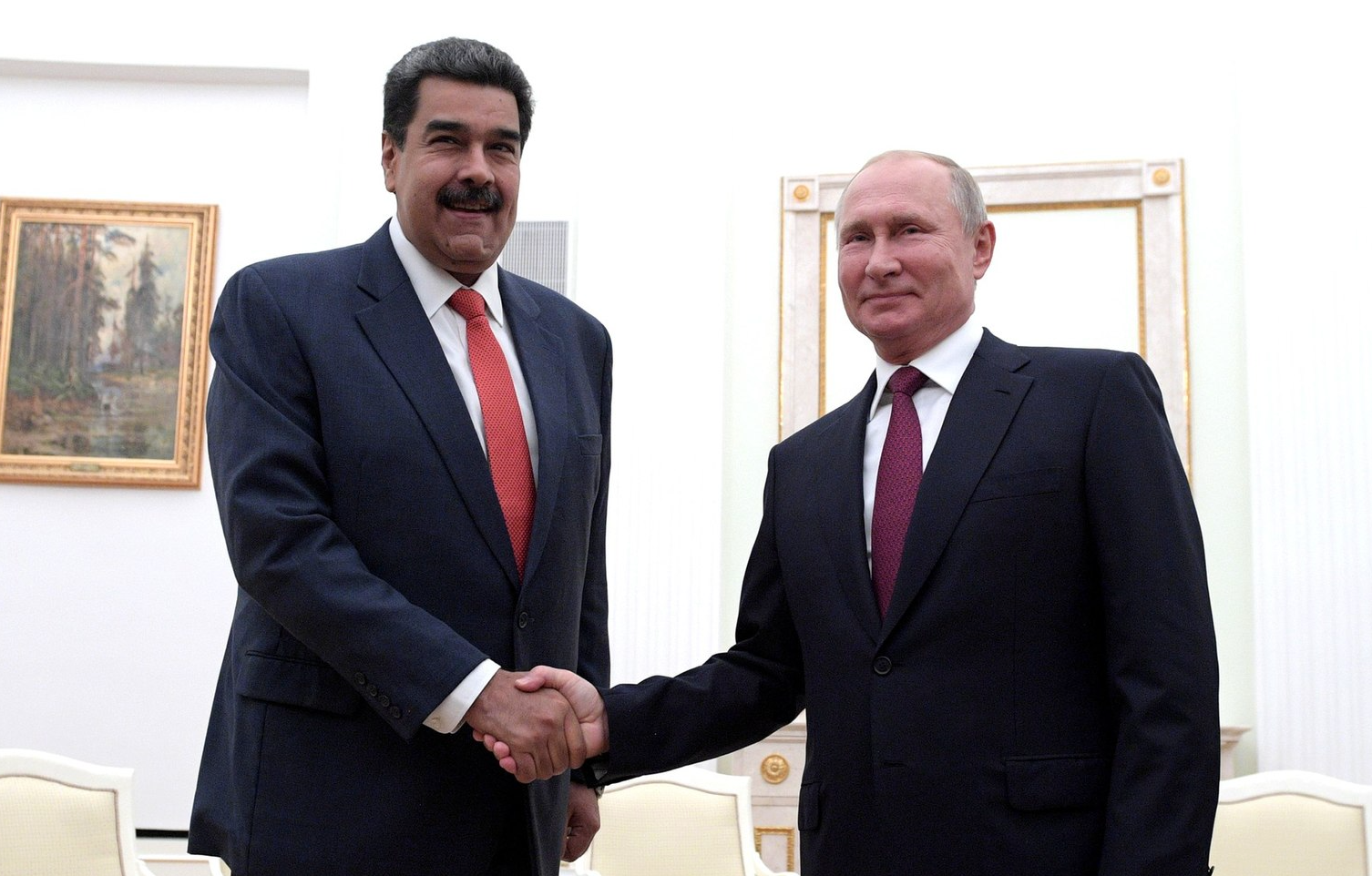 SUA negociază cu dictatorul Venezuelei alternative la petrolul rus