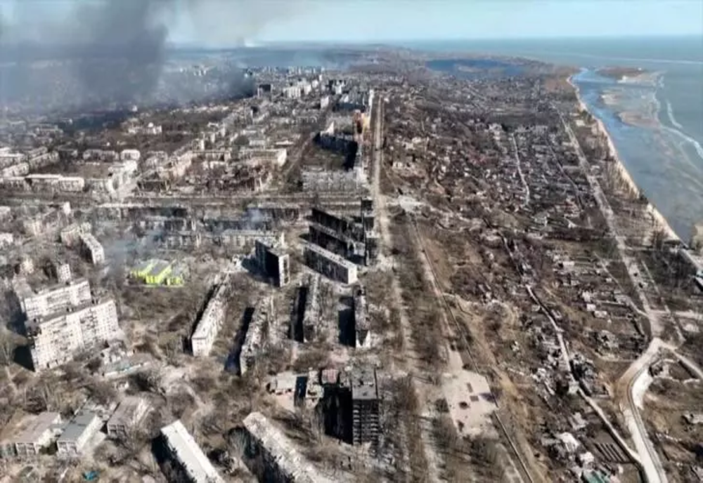 Război în Ucraina – Ziua 52 – Mariupol, distrus complet de armata lui Putin – Rusia, înfuriată după distrugerea crucișătorului