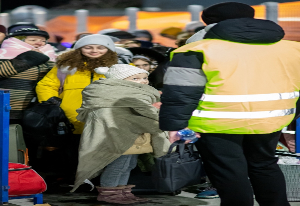 Refugiați depistaţi din elicopter în timp ce încercau să treacă ilegal frontiera în România