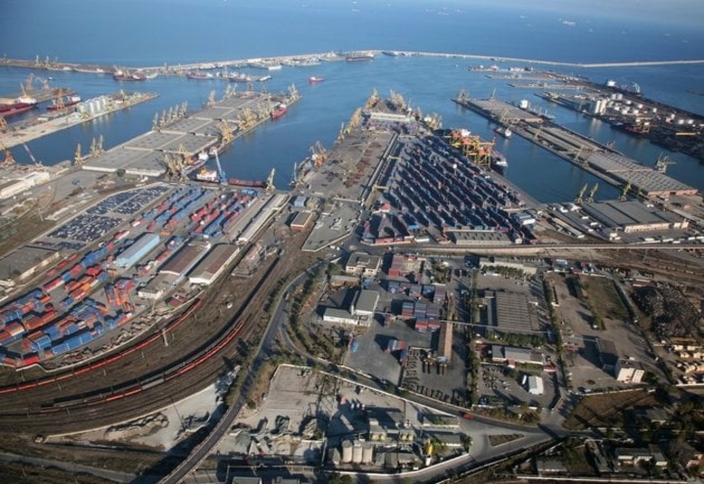 Romania isi consolideaza pozitia la Marea Neagra: Guvernul sprijina portul Constanta