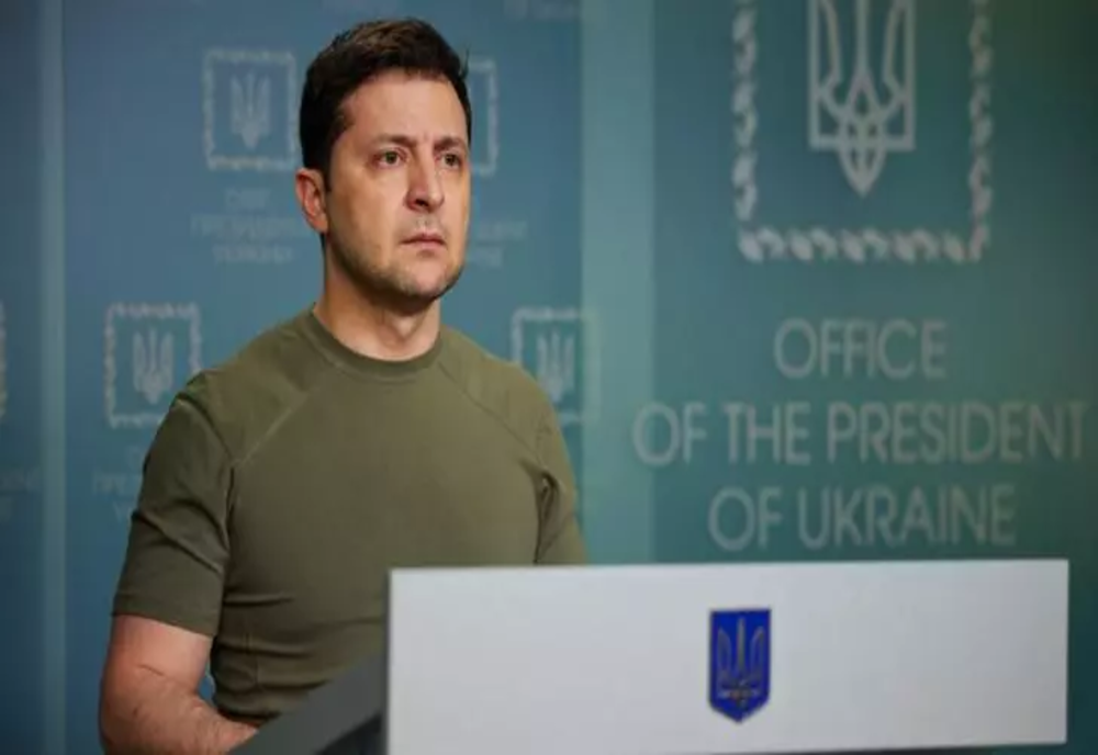 Zelenski e gata să negocieze soarta orașului Mariupol pentru a salva soldații rămași acolo: „Inamicul ne depășește numeric de zece ori”